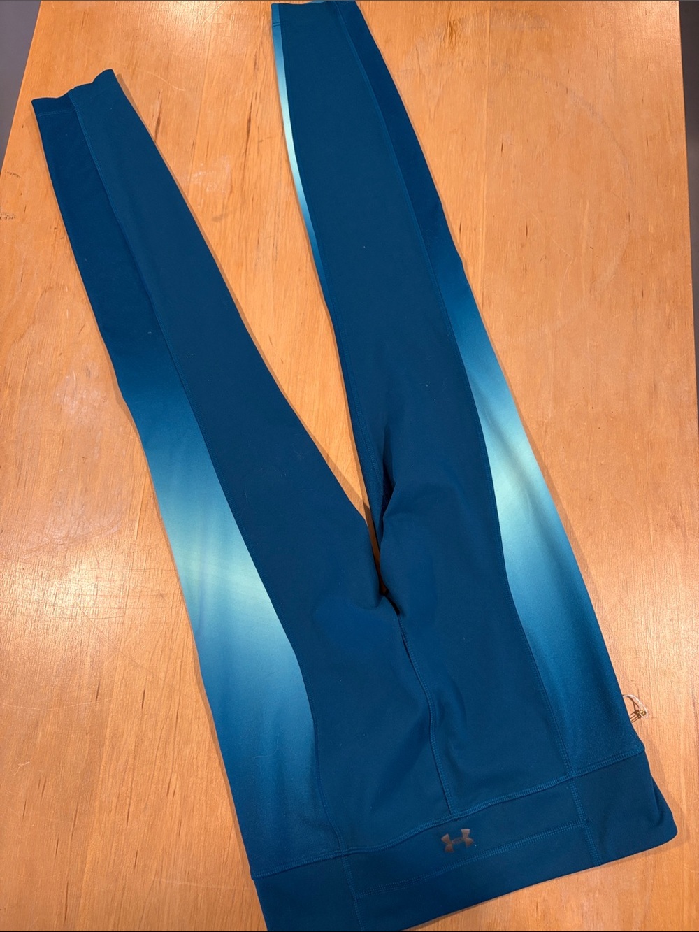 Under Armour Teal to Light Blue Gradient Leggings